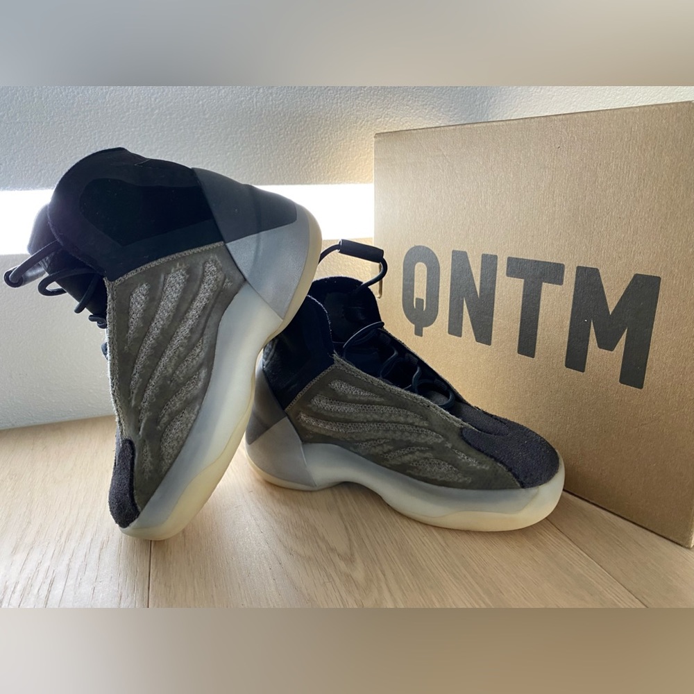 Yezzy Quantum Basketball Infants 8k